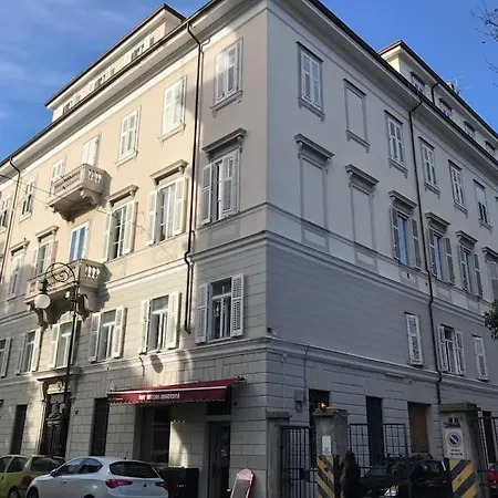 公寓 L'arco Living 1 的里雅斯特