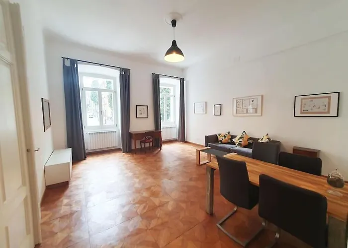 L'arco Living 1 Apartment Triest